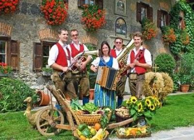 فرهنگ و آداب و رسوم مردم اتریش