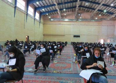 رقابت داوطلبان کنکور کاردانی و کارشناسی ناپیوسته در دانشگاه آزاد اسلامی لنجان